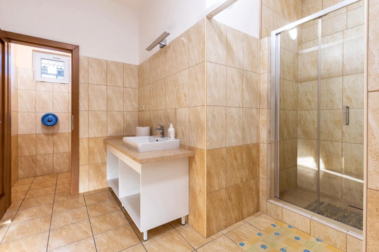 Napfeny Panzio Es Rendezvenyhaz Hotel Kecskemet Luaran gambar
