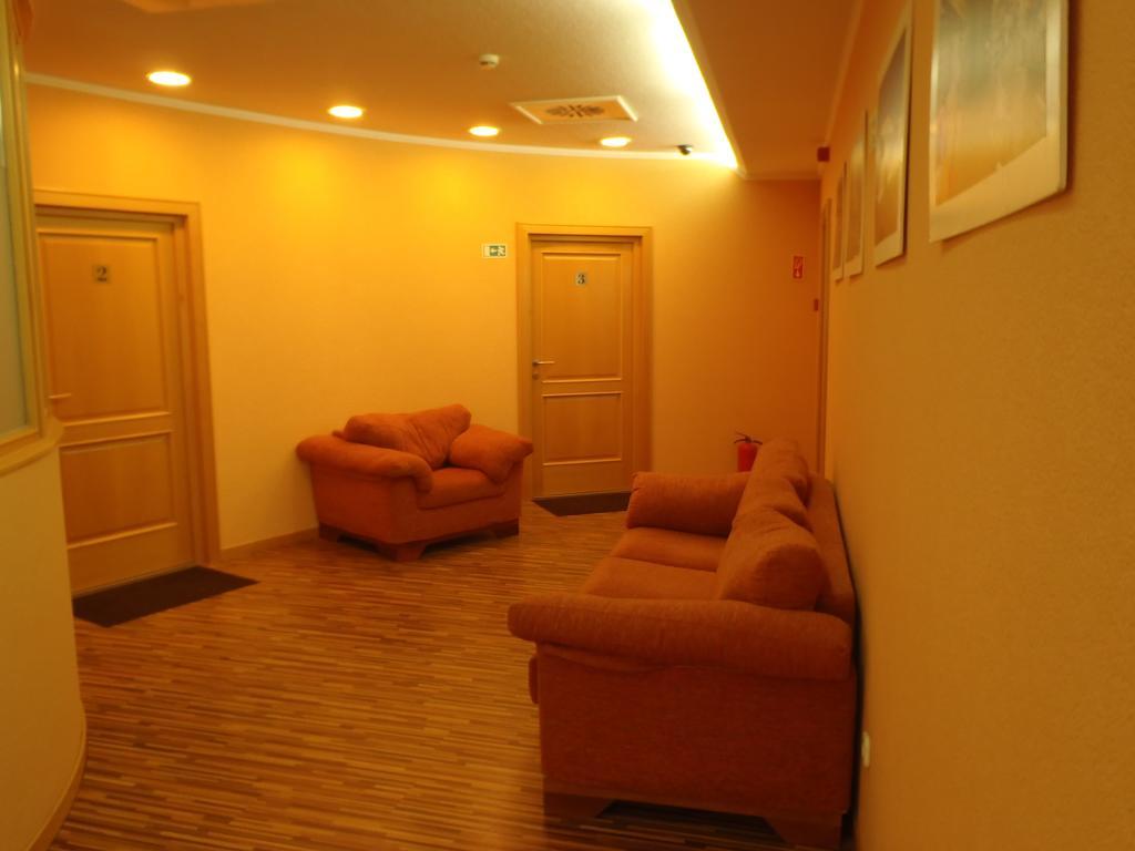 Napfeny Panzio Es Rendezvenyhaz Hotel Kecskemet Luaran gambar