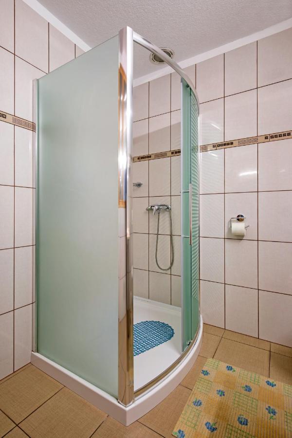 Napfeny Panzio Es Rendezvenyhaz Hotel Kecskemet Luaran gambar