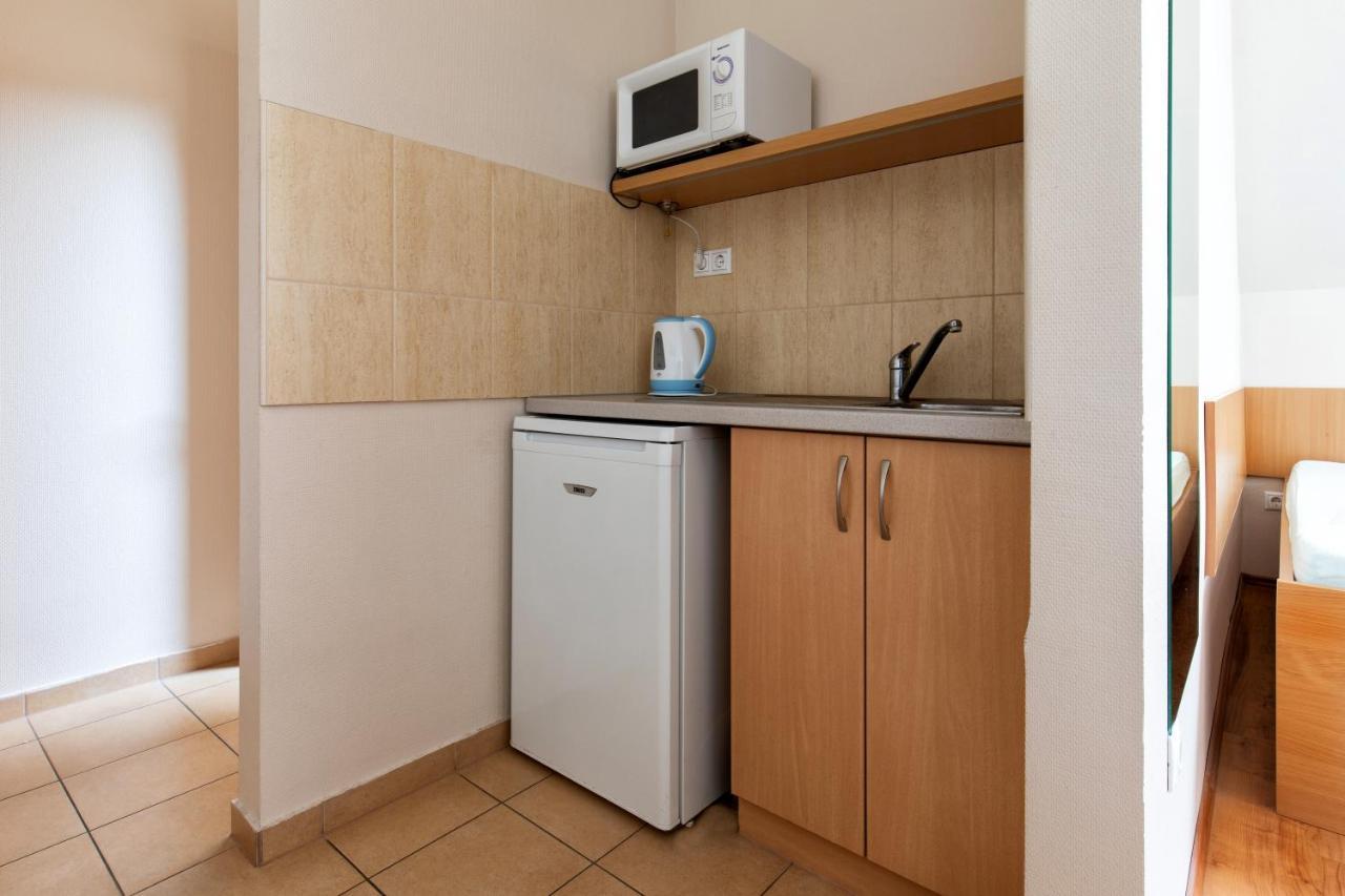 Napfeny Panzio Es Rendezvenyhaz Hotel Kecskemet Luaran gambar